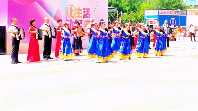 维族舞蹈庆五一劳动节